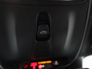 Volvo XC40 Volvo XC40 1.5 T5 Recharge R-Design | Panoramadak | Harman/Kardon | 360 camera | Memorystoelen | Alcantara | - afbeelding nr 31