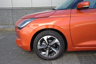 Suzuki Swift Suzuki Swift 1.2 Style Smart Hybrid | Apple carplay/android | Stoelverwarming | Dodehoek detectie | - afbeelding nr 4