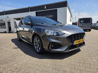Ford Focus Wagon 1.0 ST-Line/155PK/Dealer onderhouden