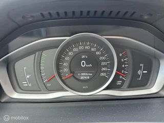 Volvo V60 Volvo V60 2.0 T3 Momentum - Volvo dealer onderh. - afbeelding nr 6