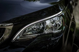 Peugeot 3008 Peugeot 3008 1.2 PureTech GT Line | Pano | Camera | Trekhaak - afbeelding nr 18
