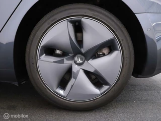 Tesla Model 3 Tesla Model 3 Standard RWD Plus 60 kWh - afbeelding nr 4
