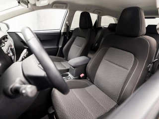 Toyota Auris Automaat (NAVIGATIE, CLIMATE, CAMERA, GETINT GLAS, XENON, SPORTSTOELEN, CRUISE, NIEUWE APK, BLUETOOTH, NIEUWSTAAT) - afbeelding nr 15