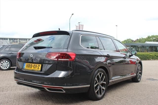 Volkswagen Passat Volkswagen Passat Variant 1.4 TSI PHEV 218pk 6-DSG GTE Business Highline | PanoramaDak | Zomer- en winterset | Carplay | - afbeelding nr 28