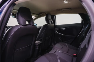 Volvo V40 Volvo V40 T2 Momentum, Business Pack Connect - afbeelding nr 12