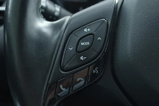 Toyota C-HR Toyota C-HR 1.8 Hybrid Dynamic Keyless entry | Camera | Cruise control - afbeelding nr 19