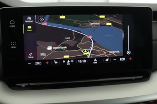 Škoda Octavia Skoda Octavia 1.4 TSI iV PHEV Style | Head-Up | Massage |  Stoel & achterbankverwarming | Camera | Carplay | Adaptive cruise | Full LED | Navigatie - afbeelding nr 17