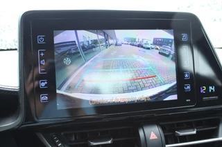 Toyota C-HR Toyota C-HR 1.8 Hybrid Dynamic Keyless entry | Camera | Cruise control - afbeelding nr 31