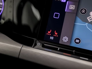 Volkswagen Golf 150Pk Automaat (APPLE CARPLAY, GROOT NAVI, SFEERVERLICHTING, STUUR/STOELVERWARMING, GETINT GLAS, SPORTSTOELEN, KEYLESS, LED KOPLAMPEN, NIEUWE APK, NIEUWSTAAT) - afbeelding nr 9