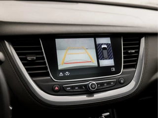 Opel Grandland X (PANORAMADAK, APPLE CARPLAY, GROOT NAVI, LEDER, 360 CAMERA, SPORTSTOELEN, GETINT GLAS, LED KOPLAMPEN, NIEUWE APK, NIEUWSTAAT) - afbeelding nr 18