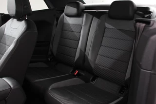 Volkswagen T-Roc Volkswagen T-Roc Cabrio 1.5 TSI 150pk DSG R-Line | Navigatie | Apple Carpaly/Android Auto | Parkeersensoren | Camera | Adaptive Cruise Control | Stoelverwarming | Climate Control - afbeelding nr 14