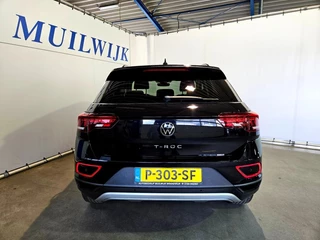 Volkswagen T-Roc Volkswagen T-Roc 1.5 TSI Life 75 Edition / Trekhaak / Virtual Cockpit / NL Auto - afbeelding nr 12