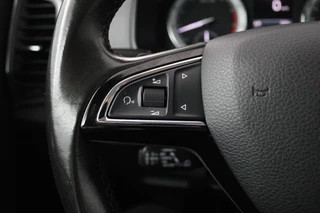 Škoda Karoq Skoda Karoq 1.5 TSI ACT Style Business (PANORAMADAK, CRUISE ADAPTIEF, PARKEERSENSOREN, STOELVERWARMING, NAVIGATIE, AUTOMAAT) - afbeelding nr 12