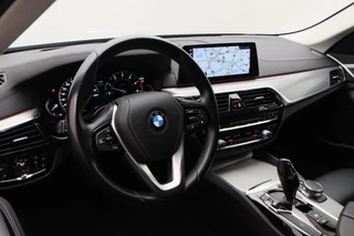 BMW 5 Serie BMW 5 Serie Touring 520i High Executive Leer, Head-Up, Elektrische Stoelen, Navigatie, Bluetooth, PDC, Trekhaak, 18'' - afbeelding nr 28