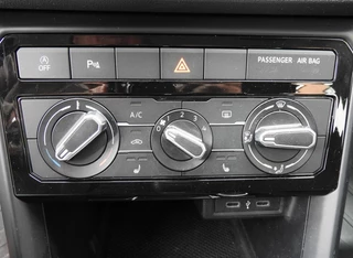 Volkswagen T-Cross Volkswagen T-Cross 1.0 TSI Life, airco CC, Pdc, stoelverw. lichtmet. velgen, Isofix - afbeelding nr 25