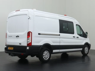 Ford Transit Ford Transit 2.0TDCI 130PK L3H2 Werkplaats | 2800Kg Trekhaak | Camera | Airco | Cruise | 3-Persoons - afbeelding nr 2