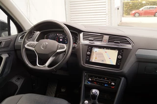 Volkswagen Tiguan Volkswagen Tiguan 1.5 TSI Life Business -LED-ECC-ECC-PDC- - afbeelding nr 10