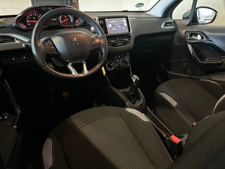 Peugeot 208 Peugeot 208 1.2 PURETECH STYLE RIJKLAAR l LMV l NAVI l AIRCO l - afbeelding nr 17