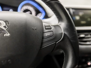 Peugeot 208 Peugeot 208 1.2 PureTech Sport (PANORAMADAK, APPLE CARPLAY, GROOT NAVI, CAMERA, CLIMATE, SPORTSTOELEN, GETINT GLAS, CRUISE, NIEUWSTAAT) - afbeelding nr 20