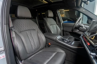 BMW X5 BMW X5 xDrive50e Hybrid M-Sport | Pano Skylounge | HUD | 360 | Brooklyn Grau - afbeelding nr 15