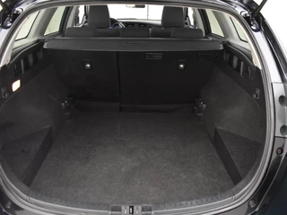 Toyota Auris Toyota Auris Touring Sports 1.8 Hybrid Lease | Panoramadak | Navigatie - afbeelding nr 15