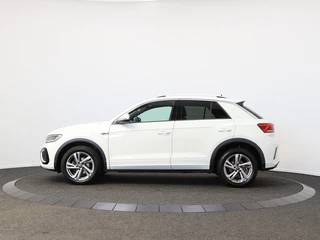 Volkswagen T-Roc Volkswagen T-Roc 1.5 TSI R-Line | Parkeersensoren | Stoelverwarming | Carplay | - afbeelding nr 6
