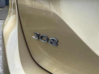 Peugeot 308 Peugeot 308 SW 1.2 PureTech Allure 1e Eigenaar,131pk,Navi,Clima,6 Bak,Cruise,PDC,Trekhaak,Apple Carplay,Dealer Onderhouden,APK tot 05-2026 - afbeelding nr 29