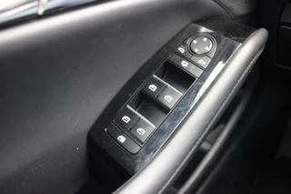 Mazda 3 Mazda 3 2.0 e-SkyActiv-X M 186 Luxury - Carplay, Camera, BOSE - afbeelding nr 23