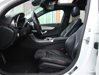 Mercedes-Benz C-Klasse Mercedes C-klasse 180 Business Solution AMG Plus Upgrade Edition | Panoramadak | Night pakket | Apple Carplay | dodehoekdetectie | - afbeelding nr 4