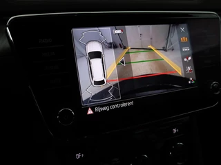 Škoda Superb Skoda Superb 1.4 TSI iV Sportline | Leder/Alcantara |  Stoel & stuurverwarming | Adaptive cruise | Matrix LED | Camera | Navigatie | Keyless | Carplay | Navigatie | Memory | Virtual Cockpit | PHEV - afbeelding nr 16