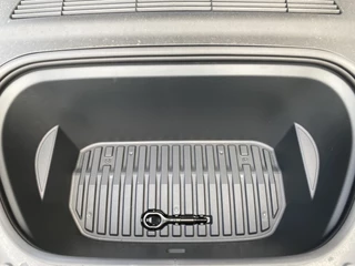 Tesla Model Y Tesla Model Y RWD 58 kWh - afbeelding nr 21