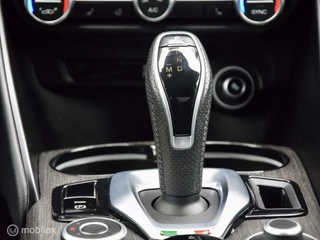 Alfa Romeo Giulia Alfa Romeo Giulia 2.0 T GME AWD Ti 280 pk I Leder I Navi I - afbeelding nr 20