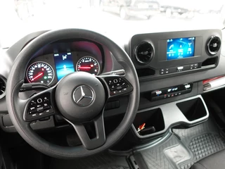 Mercedes-Benz Sprinter Mercedes-Benz Sprinter 315 Automaat Bakwagen Airco Cruise Camera Carplay Navigatie - afbeelding nr 3