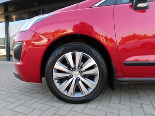Peugeot 3008 Peugeot 3008 1.6 VTI Style Ecc Cruise Navi Pano Trekhaak Pdc 2015 - afbeelding nr 28