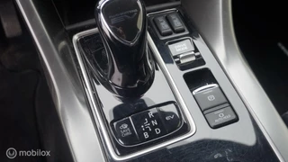 Mitsubishi Eclipse Cross Mitsubishi Eclipse Cross 2.4 PHEV Black Edition Trekhaak 1500kg | Navigatie | 360 Camera | Stoel + Stuurverwarming - afbeelding nr 19