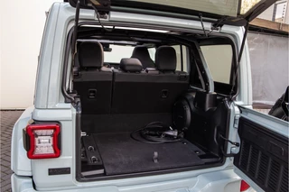 Jeep Wrangler Jeep Wrangler Unlimited 4xe 380pk Brute Richmond Pure Skyview, VOL Nwpr. 155.000,- - afbeelding nr 42