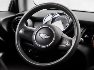 MINI Cooper (STOELVERWARMING, CLIMATE, PARKEERSENSOREN, SPORTSTOELEN, LM VELGEN, ELEK RAMEN, NIEUWE APK, NIEUWSTAAT) - afbeelding nr 18