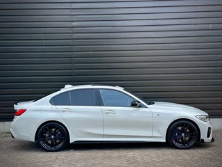 BMW 3 Serie BMW 3 Serie 330i M-PERFORMANCE DAK|HEADUP|360CAM|ACC|INDIVIDUAL - afbeelding nr 14