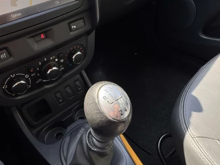 Dacia Duster Dacia Duster 1.2 TCe 4x2 Série Limitée Robust *Airco*|PDC|Cruise|Trekhaak|NL Auto - afbeelding nr 16