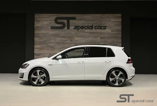 Volkswagen Golf Volkswagen Golf 2.0 TSI GTI Performance|Pano| Leder| Harman Kardon - afbeelding nr 3