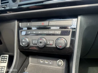 SEAT Ateca Seat Ateca 2.0 TSI FR 190PK DSG 4DRIVE Pano.dak/ACC/Carplay/19
