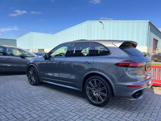 Porsche Cayenne Porsche Cayenne 3.6 GTS | Panoramadak | Bose | Sportchrono | Navi | Camera | Stoelverwarming Voor/Achter | Verwarmd Stuurwiel | LED | - afbeelding nr 7