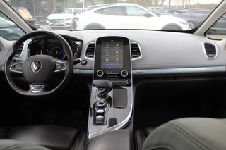 Renault Espace Renault Espace 1.6 TCe Initiale Paris 7p. / Full option! / Trekhaak / Panoramadak / Camera / Head-up / 19'' / Leder / Stuurverwarming / Navigatie / Keyless / Dodehoek / DAB / Stoelverwarming / ACC - afbeelding nr 5
