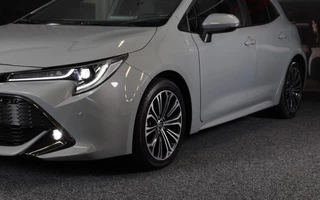 Toyota Corolla Toyota Corolla 1.8 Hybrid Business Plus / Aut / Camera / Acc / Lane Assist / Dode Hoek / Massage / Stoelverkoeling / Led / 17 Inch - afbeelding nr 43