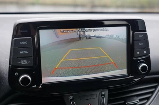 Hyundai i30 Hyundai I30 1.0 T-GDI Comfort Plus - Atlas White - Nav/PDC/LMV/Carplay - afbeelding nr 24