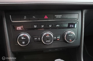 SEAT Leon Seat Leon ST 1.0 EcoTSI Style Business Intense, DSG, Camera, Pdc voor + achter, App connect, Cruise, Clima, Navi, Donkerglas, 16 inch Lmv. - afbeelding nr 27