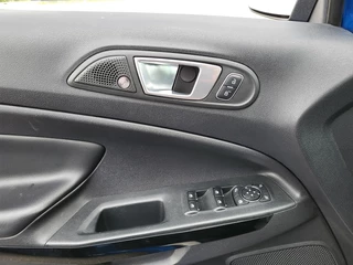 Ford EcoSport Ford EcoSport 1.0 Ecoboost 125 pk ST-LINE 18
