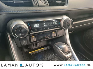 Toyota RAV4 Toyota RAV4 2.5 Hybrid 218pk Bi-Tone | Trekhaak JBL CarPlay Halfleder ECC Nav 18