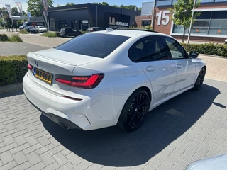 BMW 3 Serie BMW 3 Serie 318i High Executive Dak H&K M-Pakket - afbeelding nr 2