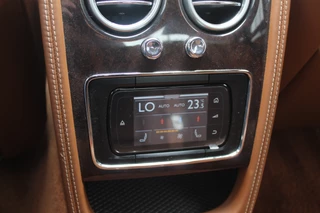 Bentley Flying Spur Bentley Flying Spur 4.0 V8 - afbeelding nr 28